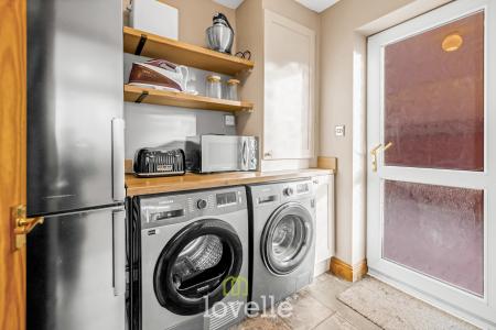 3 bedroom Detached house for sale in Garrick Lane, New Waltham, DN36