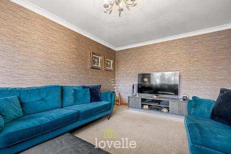 3 bedroom Detached house for sale in Garrick Lane, New Waltham, DN36