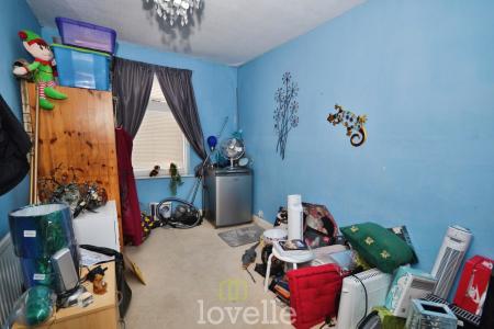 3 bedroom Terraced House for sale in Lovett Street, Cleethorpes, DN35