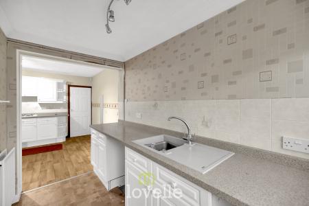 2 bedroom Terraced House for sale in Hinkler Street, Cleethorpes, DN35