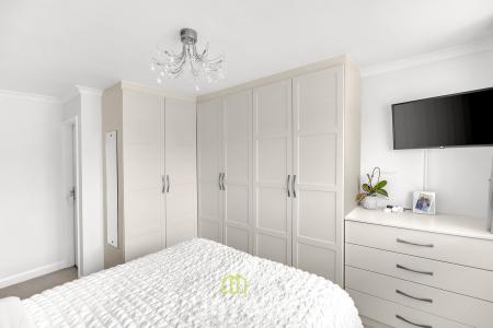 5 bedroom Detached house for sale in Chichester Road, Cleethorpes, DN35