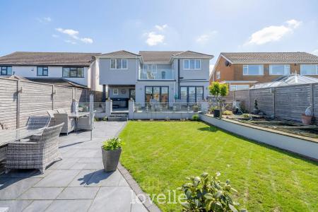 5 bedroom Detached house for sale in Chichester Road, Cleethorpes, DN35