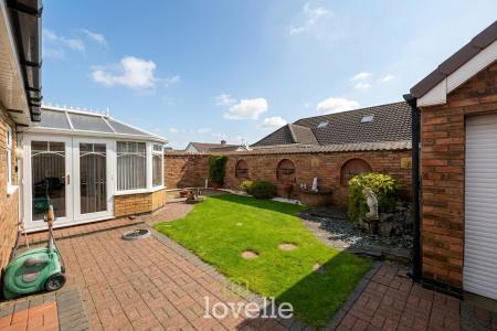 2 bedroom Detached bungalow for sale in Church Avenue, Humberston, DN36