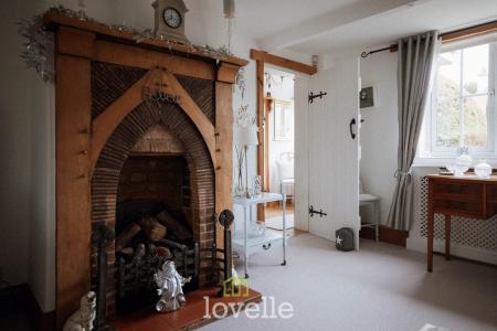 2 bedroom Cottage for sale in Church Lane, Humberston, DN36