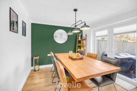 3 bedroom Semi-detached bungalow for sale in Queen Elizabeth Road, Humberston, DN36