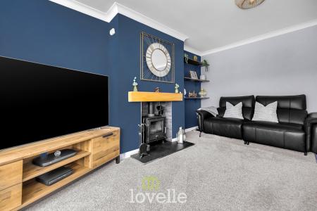 3 bedroom Semi-detached bungalow for sale in Queen Elizabeth Road, Humberston, DN36