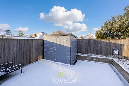 3 bedroom Semi-detached bungalow for sale in Queen Elizabeth Road, Humberston, DN36