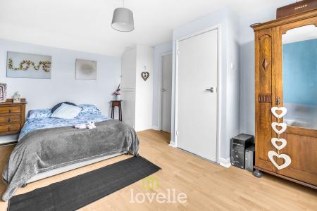 3 bedroom Semi-detached bungalow for sale in Pretymen Crescent, New Waltham, DN36