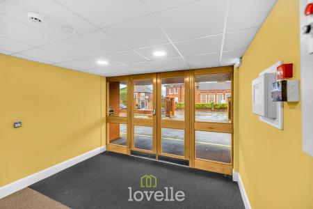 2 bedroom Apartment for sale in St Josephs Court, Cleethorpes, DN35