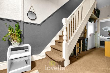 5 bedroom Town house for sale in Harrington Street, Cleethorpes, DN35