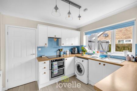 2 bedroom Semi-detached bungalow for sale in North Way, Fulstow, LN11