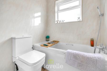 2 bedroom Semi-detached bungalow for sale in North Way, Fulstow, LN11