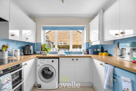 2 bedroom Semi-detached bungalow for sale in North Way, Fulstow, LN11