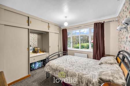 2 bedroom Semi-detached bungalow for sale in Lock Road, North Cotes, DN36