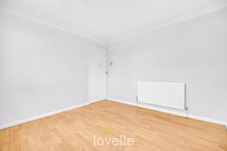 3 bedroom Semi-detached house for sale in Findlay Crescent, New Waltham, DN36