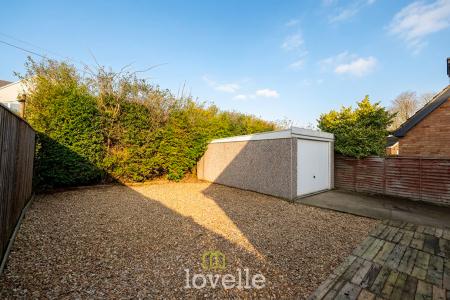 3 bedroom Semi-detached house for sale in Findlay Crescent, New Waltham, DN36