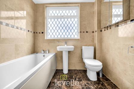 3 bedroom Semi-detached house for sale in Findlay Crescent, New Waltham, DN36