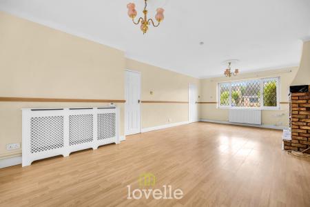 3 bedroom Semi-detached house for sale in Findlay Crescent, New Waltham, DN36