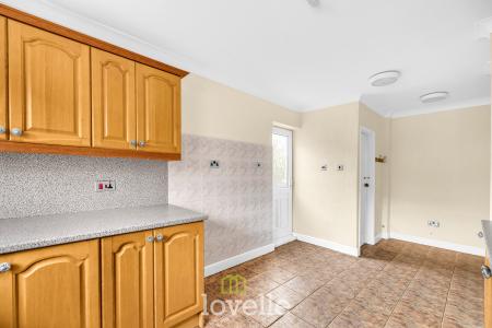 3 bedroom Semi-detached house for sale in Findlay Crescent, New Waltham, DN36