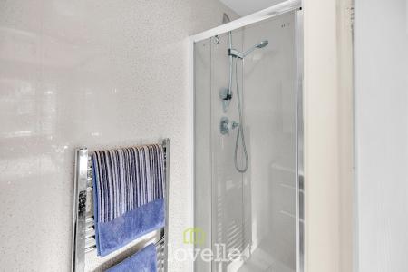 3 bedroom Semi-detached house for sale in Primrose Way, Cleethorpes, DN35