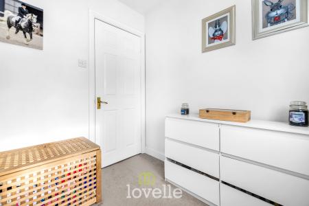 3 bedroom Semi-detached house for sale in Primrose Way, Cleethorpes, DN35