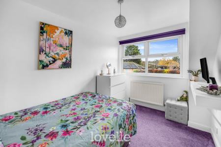 4 bedroom Detached house for sale in Newlands Park, Humberston, DN36