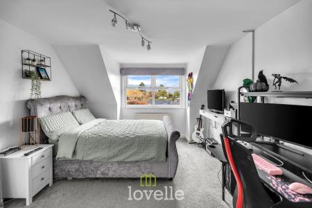 4 bedroom Detached house for sale in Newlands Park, Humberston, DN36