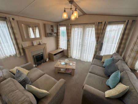 3 bedroom Park home for sale in North Sea Lane, Cleethorpes, DN36