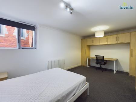 5 bedroom Semi-detached house for sale in Cromwell Street, Lincoln, LN2