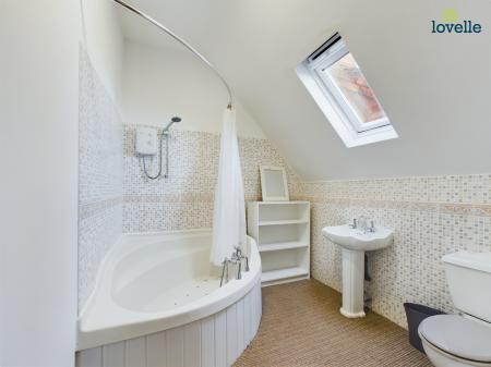 5 bedroom Semi-detached house for sale in Cromwell Street, Lincoln, LN2