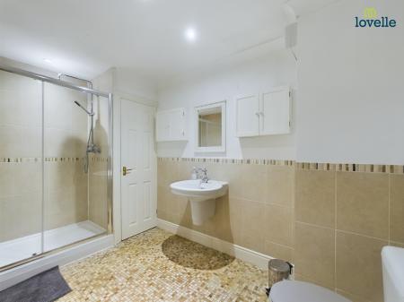 5 bedroom Semi-detached house for sale in Cromwell Street, Lincoln, LN2