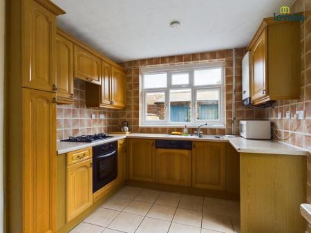 4 bedroom Terraced House for sale in Sibthorp Street, Lincoln, LN5
