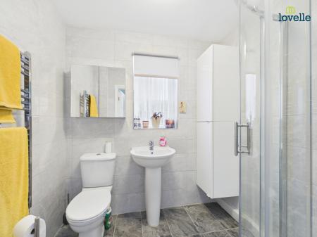 2 bedroom Semi-detached bungalow for sale in Hawthorn Chase, Cherry Willingham, LN3