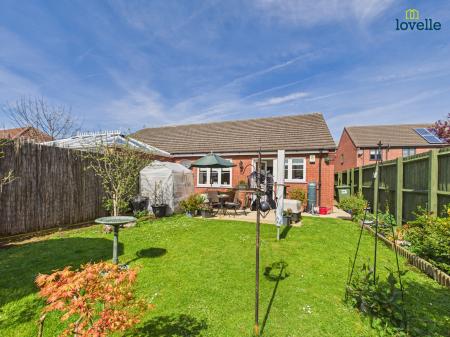 2 bedroom Semi-detached bungalow for sale in Hawthorn Chase, Cherry Willingham, LN3