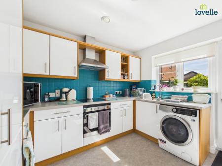 2 bedroom Semi-detached bungalow for sale in Hawthorn Chase, Cherry Willingham, LN3