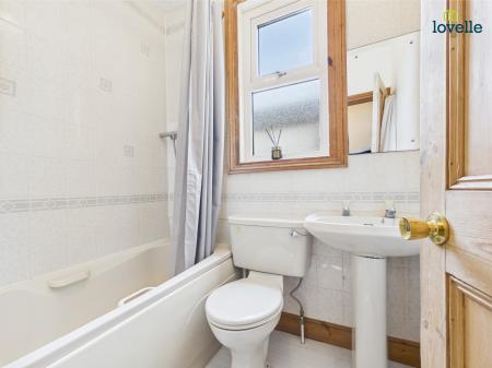 3 bedroom Terraced House for sale in Hewson Road, Lincoln, LN1