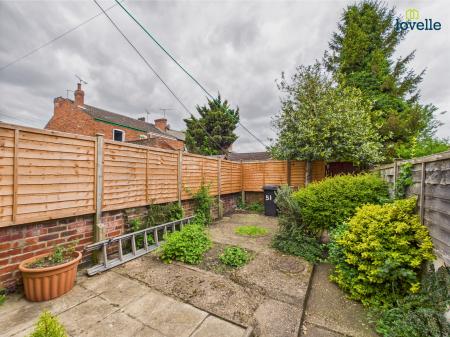 3 bedroom Terraced House for sale in Hewson Road, Lincoln, LN1