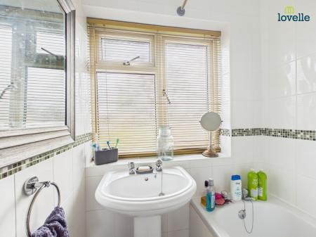 3 bedroom Detached house for sale in James Court, Welton, LN2