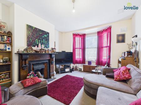 2 bedroom Flat for sale in Monks Road, Lincoln, LN2