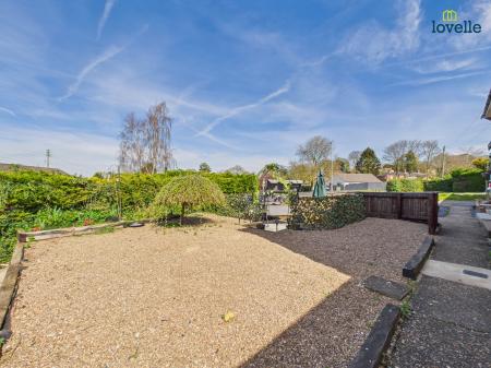 3 bedroom Semi-detached house for sale in Nettleton Road, Caistor, LN7