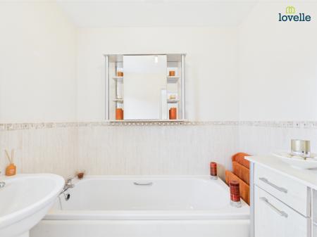 2 bedroom Terraced House for sale in Riseholme Road, Lincoln, LN1