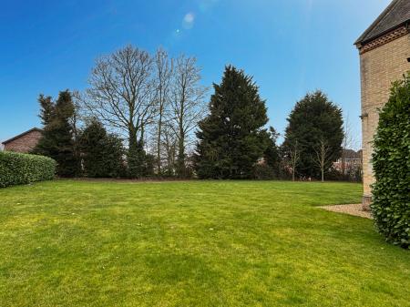 1 bedroom Flat for sale in The Old Rectory, Sturton By Stow, LN1