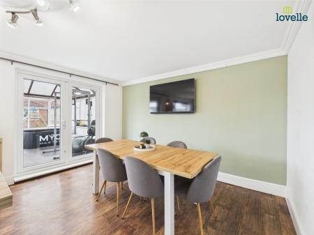 4 bedroom Detached house for sale in Westfield Drive, North Greetwell, LN2
