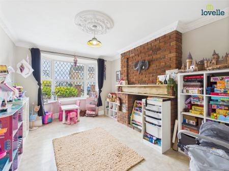4 bedroom Detached house for sale in Westfield Drive, North Greetwell, LN2