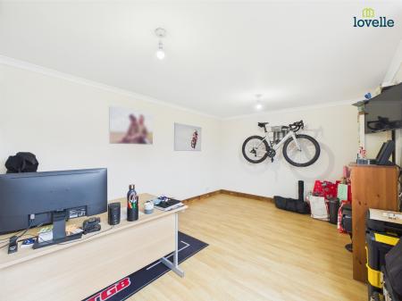 4 bedroom Detached house for sale in Westfield Drive, North Greetwell, LN2