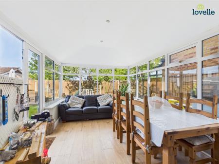 3 bedroom Detached house for sale in Willowfield Avenue, Nettleham, LN2