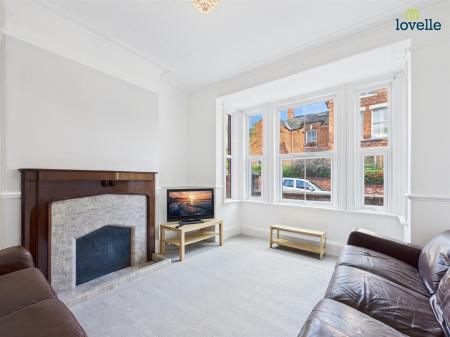 6 bedroom House to let in West Parade, Lincoln