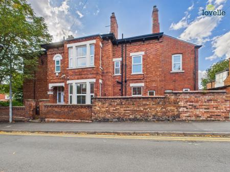 West Parade, Lincoln