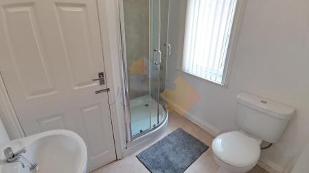 5 bedroom House to let in West Parade, Lincoln