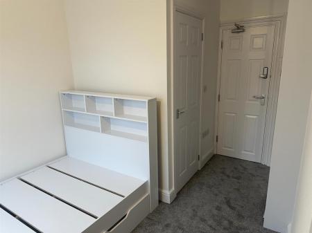 5 bedroom House to let in West Parade, Lincoln